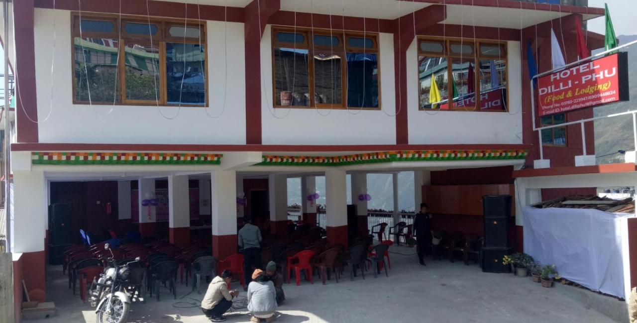 Hotel Diliphu Bomdila エクステリア 写真